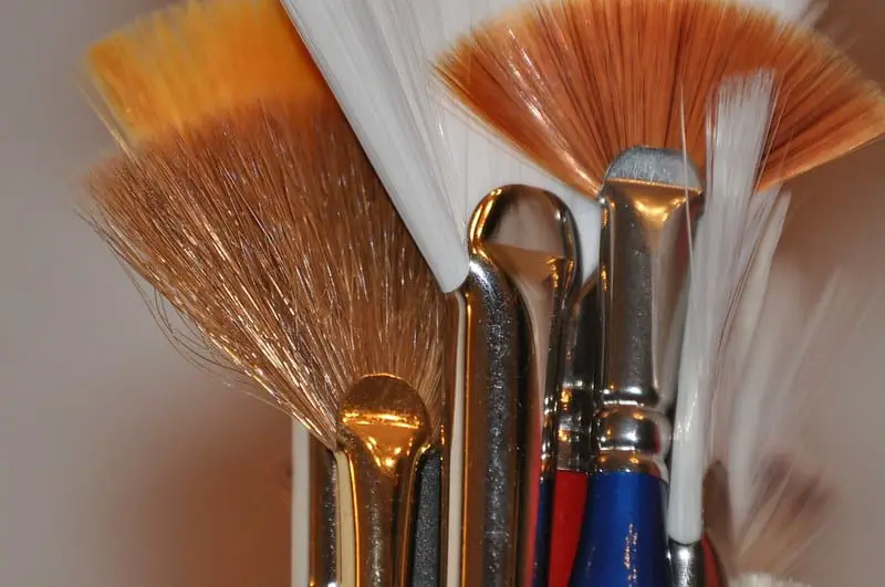Best Fan Brush for Acrylic Painting